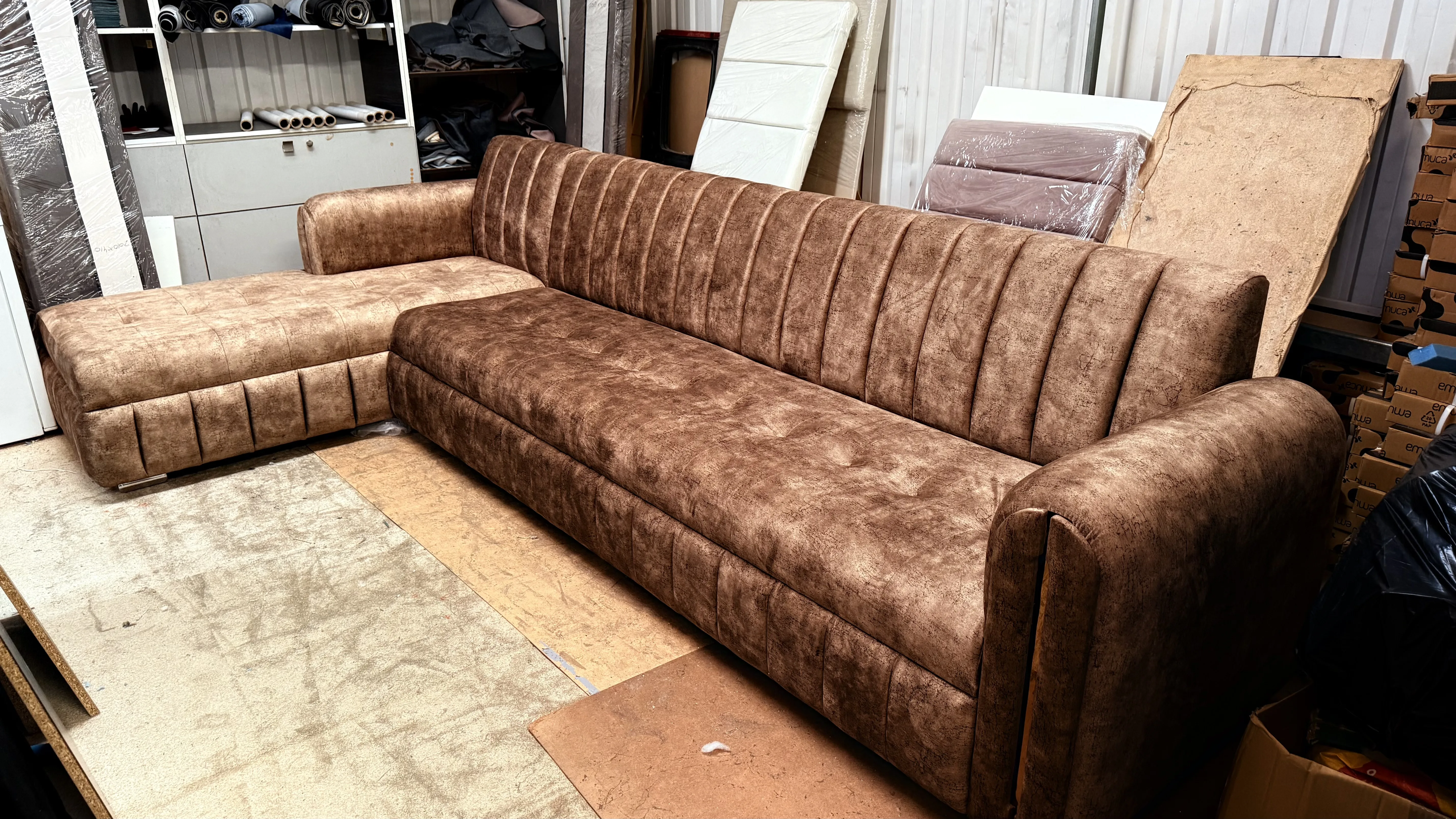 Parvesh Upholstery workshop gallery photo 49